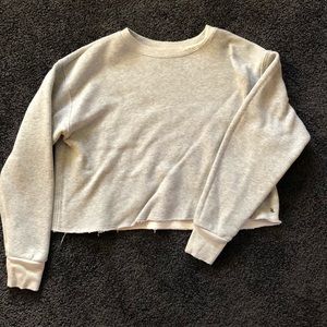 Cropped crew neck